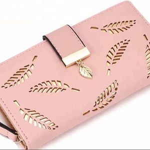 Foliage Design Leather Wallet..  Make an offer 🌺